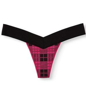 No Boundaries Women's Seamless Thong Panty Fuchsia Plaid Size XXXL